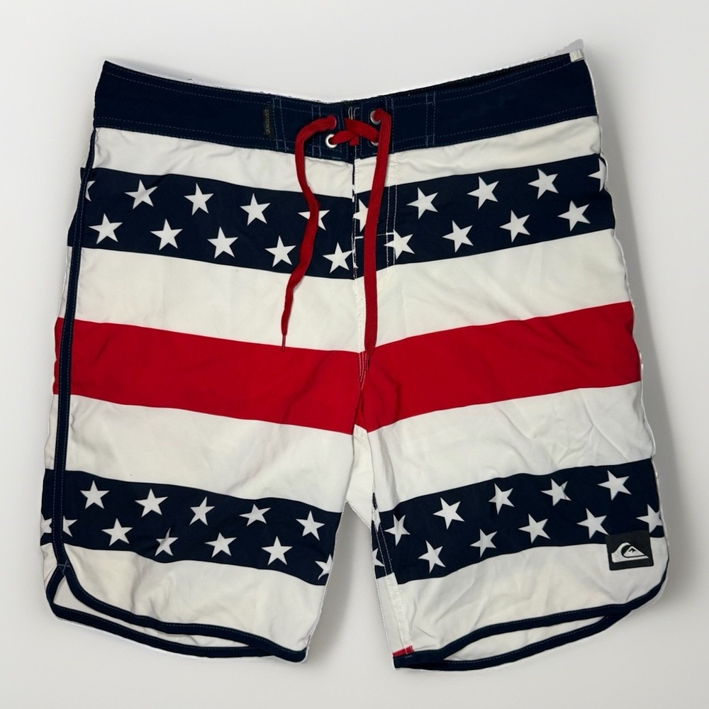 Quiksilver Men's Board Shorts Size 32 Red White Navy Star Print Swim Trunks
